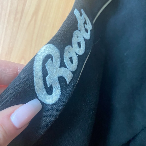 ROOTS CANADA SALT LAKE CITY RARE VINTAGE SWEATER - Picture 5 of 5